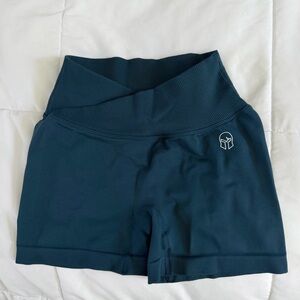 High Waisted Crossover Gym Shorts - Dark Teal Blue